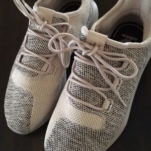 Like new adidas tubular size 3